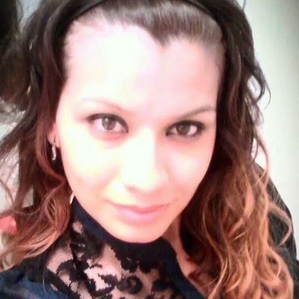 Meet your Posher, Gabriela